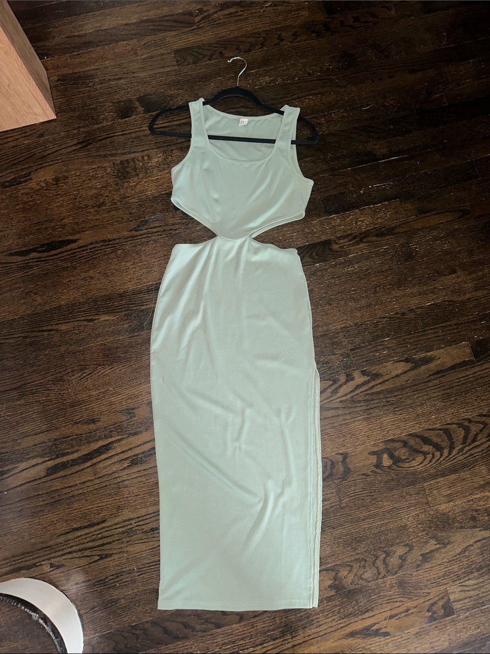 Sage bodycon on cut out dress Size: M